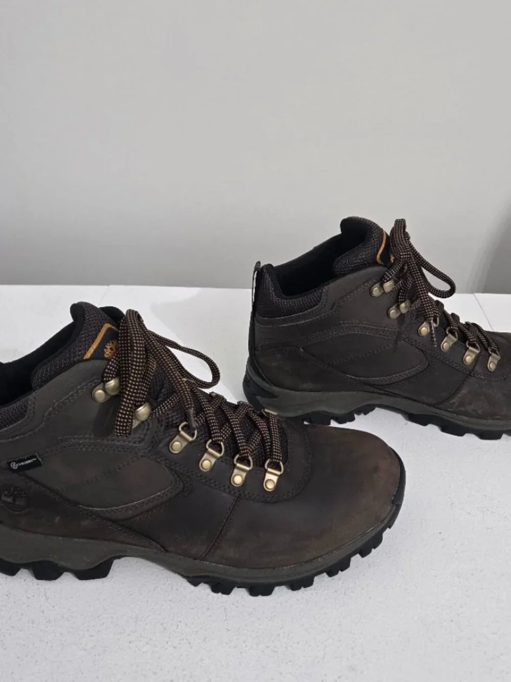 Timberland Mens Mt Maddsen Mid Waterproof Hiking Boots 11W Brown Granola Trail